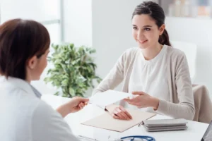 Entenda como funciona o tratamento médico para a cirrose hepática