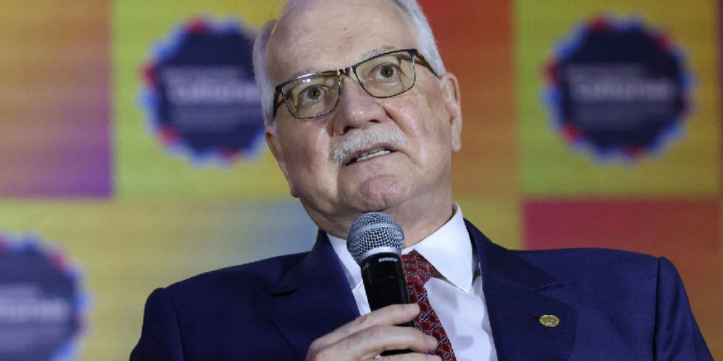 Fachin recebe da PF lista de ministros citados no Caso Master