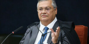 Flávio Dino encerra ação de Antonio Tabet sobre postagem de Nossa Senhora