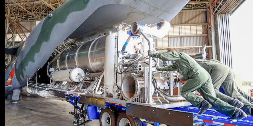 Força Aérea envia aeronaves Kc-390 para conter queimadas no Amazonas