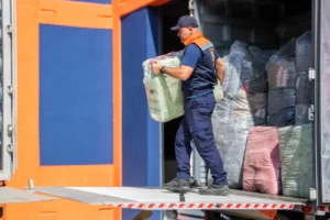 Governo de São Paulo mobiliza ajuda humanitária para famílias afetadas por temporais em Cruzeiro