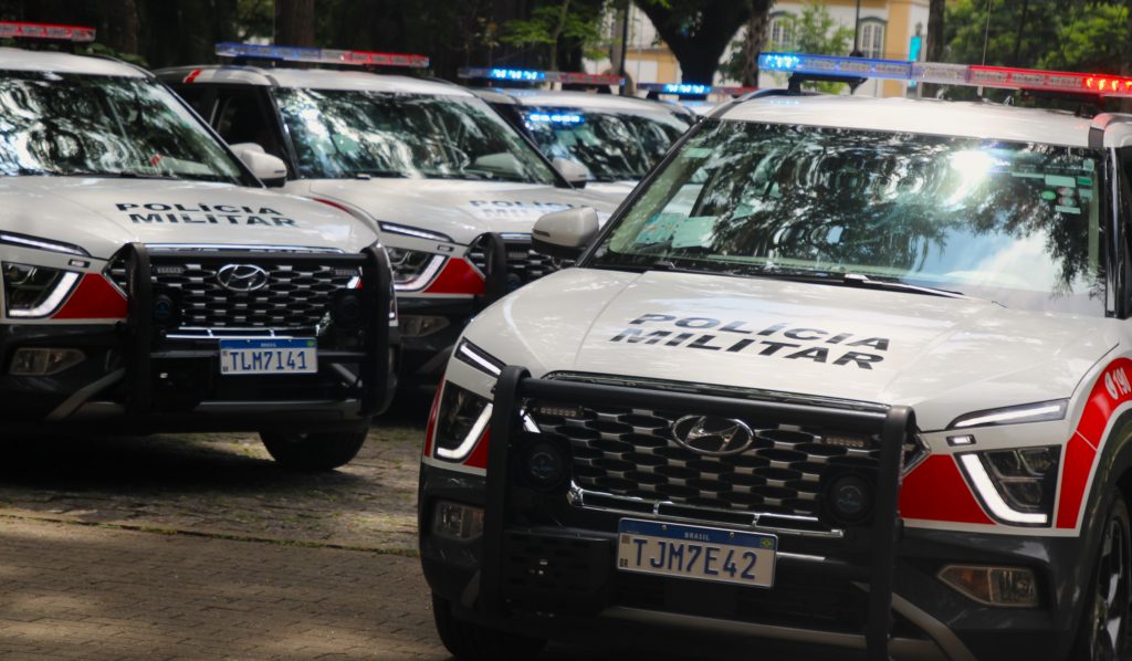 Homem é preso em Itaquaquecetuba após violar medida protetiva e tentar invadir casa da mãe
