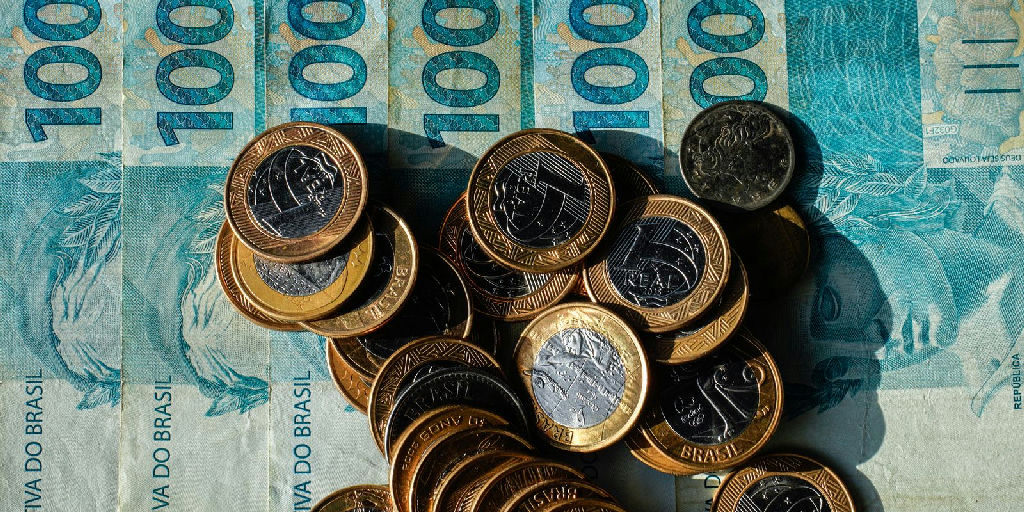 Inflação oficial acelera para 0,82% em setembro e supera teto da meta