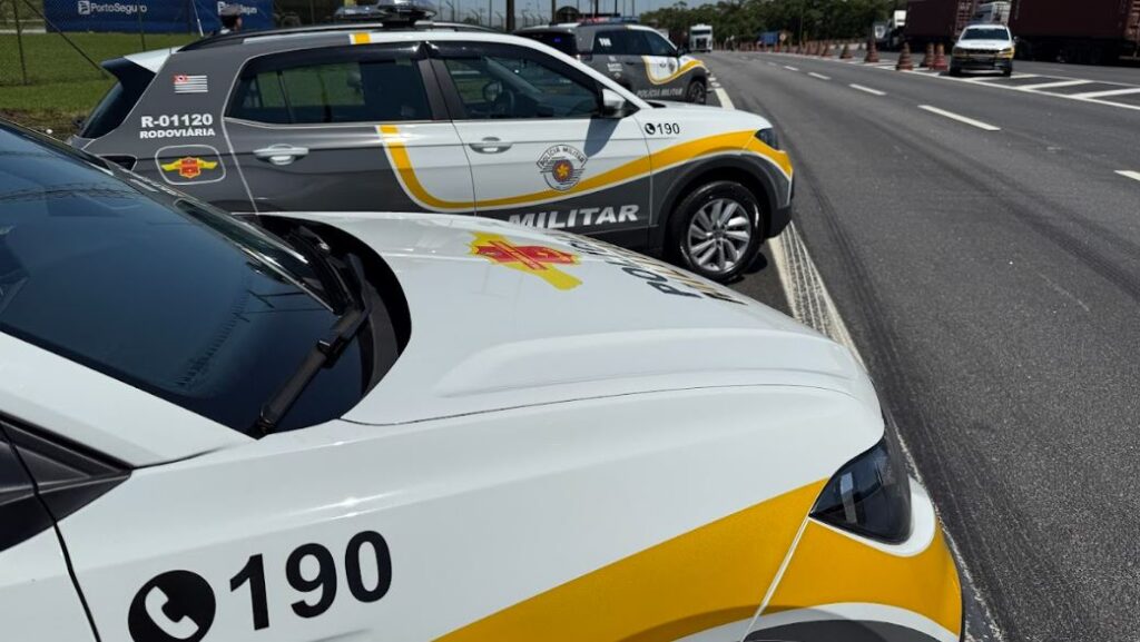Motociclista é preso com um quilo de maconha após fuga na Rodovia dos Imigrantes