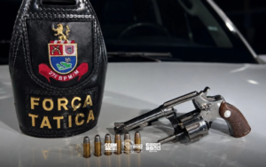 Polícia Militar prende homem após tentativa de disparo contra vizinhos na capital
