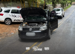 Polícia Militar recupera veículo roubado e apreende grupo EM Itapevi