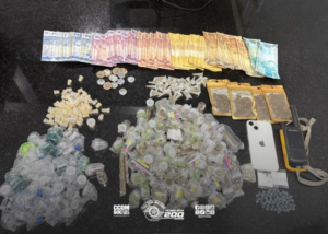 Polícia prende suspeito com centenas de porções de entorpecentes na capital