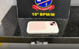 Policiais militares apreendem adolescentes após roubo de celular na zona sul