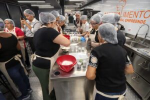Programa Cozinhalimento capacita mais de 46 mil pessoas em gastronomia no estado de São Paulo