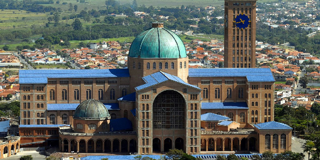 Santuário Nacional de Aparecida celebra o Dia da Padroeira com programação especial
