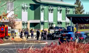Tiroteio em escola no Oregon deixa quatro mortos e reacende debate sobre segurança