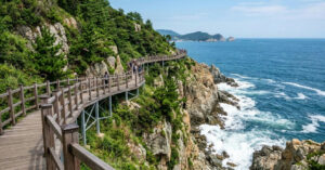 Trilha costeira em Busan: o refúgio que deixou de ser área militar para encantar visitantes