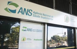 ANS proíbe Hapvida de reajustar ou cancelar contratos após suspeita de seleção de risco