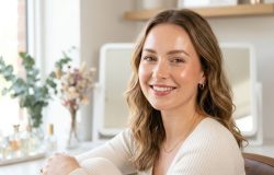 Brazilian glow: a técnica que recupera o viço natural da pele e conquista o mundo