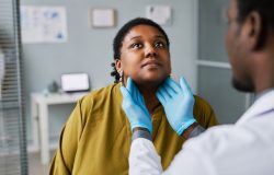 Câncer de cabeça e pescoço: entenda os sinais de alerta e a importância do diagnóstico precoce