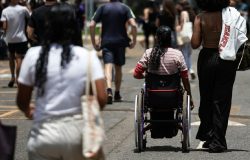 Candidatos do Enem 2026 devem escolher inglês ou espanhol até este domingo 18