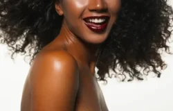 Cores de cabelo para pele negra: 8 tonalidades clássicas e modernas