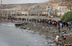 Crise migratória em Ceuta expõe abismo social e tensões políticas no Marrocos