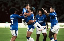 Cruzeiro bate LDU por 2 a 1 na estreia da Libertadores Feminina em Quito
