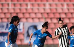 Cruzeiro goleia Botafogo e Marília assume protagonismo no Brasileirão Feminino