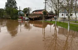 Defesa Civil oficializa emergência em cidades gaúchas após destruição por temporais