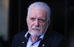 Defesa de Jaques Wagner adia depoimento à Polícia Federal por falhas técnicas