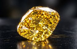 Descoberta rara de diamante de 158 quilates marca fim de mina no Canadá