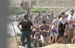 Espanha aponta desinformação e grupos reacionários em crise migratória em Ceuta