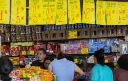 Governo federal estuda crédito para negócios afetados pelo fim da jornada 6x1