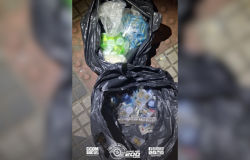 Homem é preso com mais de 700 porções de drogas pela polícia na capital