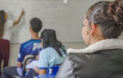 Ideb 2025 registra maior avanço da educação básica em duas décadas no Brasil