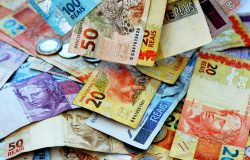 tância do planejamento financeiro para a tomada de decisões conscientes e susten