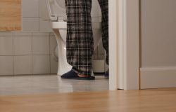 tante que o aumento da frequência urinária devido ao uso de medicamentos seja co