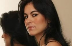 suas previsões e participações em programas de televisão, a médium afirmou ter c