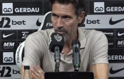 Eduardo Domínguez pode ter retorno de atacante de R$44M e mais 7 no Atlético-MG