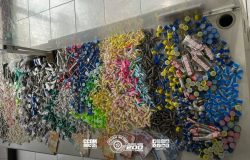 tráfico de drogas e apreenderam mais de 3,4 mil porções de entorpecentes em Guar