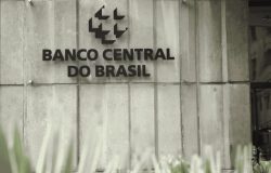 Informe do Banco Central diz quando bancos podem encerrar sua conta mesmo sem pedir