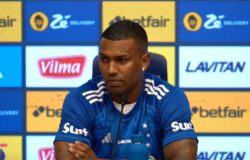 Walace tem saída aprovada no Cruzeiro para jogar no Rubro-Negro