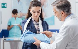 traumas de alta intensidade, como acidentes de trânsito e quedas de grande altur