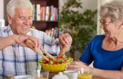 Debate: alimentos que fortalecem a imunidade e humor http://tvfoco.uai.com.br/wp-content/uploads/2015/05/Daniela-Mercury.jpg