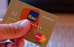 Itaú diz: O que está reduzindo limite do cartão de clientes