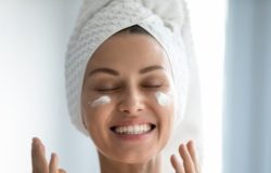 Nivea Soft (Foto Reprodução/Montagem/Lennita/TV Foco/Google Shopping)