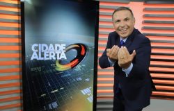 Record vence Espanha x Bélgica no SBT e abre até 130% de vantagem sobre faixa da Copa