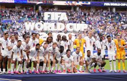 Inglaterra vence França em jogo histórico e Mbappé se torna maior artilheiro das Copas