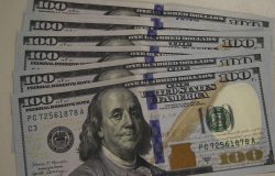 Dólar recua para R$ 5,08 enquanto Ibovespa amarga quarta queda consecutiva