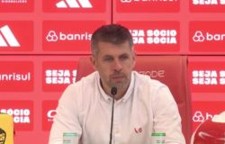 Situação de Paulo Pezzolano no Internacional após nova derrota no Brasileirão