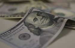 Novas tarifas dos EUA elevam tributação sobre produtos brasileiros a até 37,5%