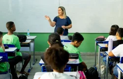Mais de 160 mil candidatos realizam prova para professores da rede estadual de São Paulo