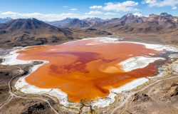 Mancha laranja na Bolívia: entenda o fenômeno natural registrado pela NASA no espaço