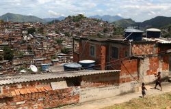 Mobilidade social no Brasil é travada por raça, gênero e origem familiar
